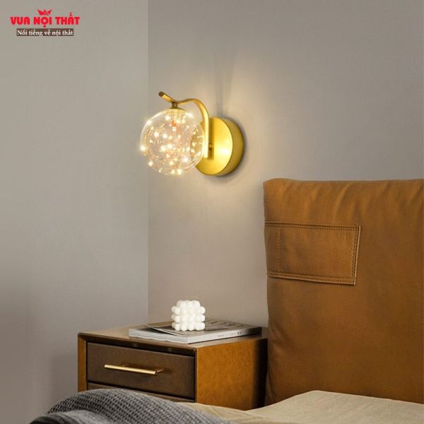 Đèn phòng ngủ thủy tinh DTT03 cung cấp ánh sáng dịu