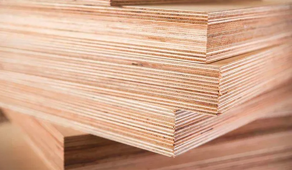 Gỗ ép công nghiệp hay ván ép là loại gỗ được sản xuất trên dây chuyền công nghệ hiện đại