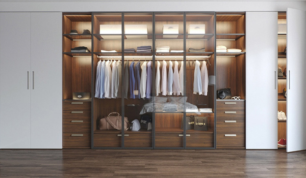 Tủ quần áo là 1 loại tủ dùng để lưu trữ, bảo quản quần áo & các vật dụng/phụ kiện liên quan đến trang phục