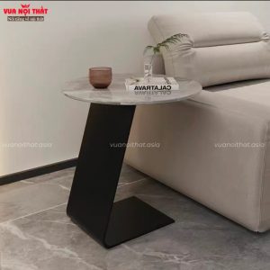 Bàn bên sofa BSF70 được làm từ chất liệu cao cấp