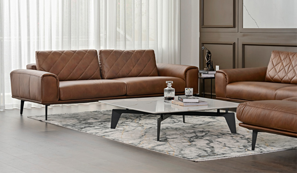 Tùy vào điều kiện tài chính để lựa chọn sofa da thật hay sofa da công nghiệp