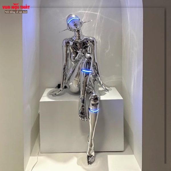 Tượng robot decor không gian hiện đại TTT150