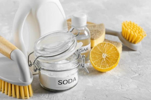Cách Vệ Sinh Ghế Sofa Da Bằng Chanh, Rượu Và Baking Soda
