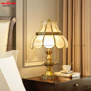 Đèn bàn decor phòng ngủ phong cách cổ điển Châu Âu DTT63