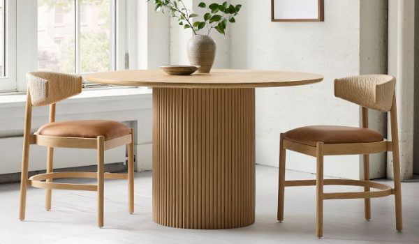 Bàn ăn 2 người giúp tận dụng không gian sống một cách hiệu quả nhất