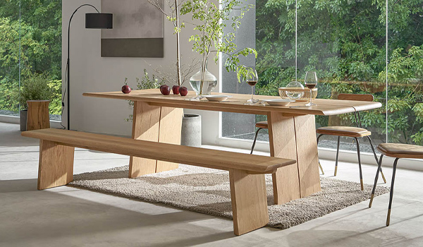 Bảo quản đúng cách là yếu tố quan trọng để kéo dài tuổi thọ & giữ gìn vẻ đẹp của bàn ăn