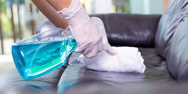 Bỏ túi cách vệ sinh ghế sofa da