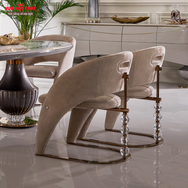 Đặc điểm của ghế ăn nhập khẩu cao cấp GA11
