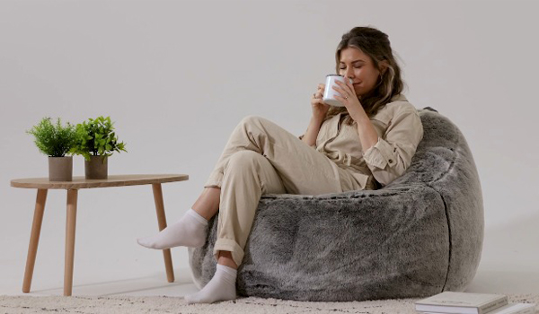 Ghế lười có khả năng thay đổi hình dạng theo tư thế người ngồi