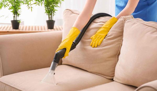 Sử dụng loại máy hút bụi phù hợp với từng chất liệu để loại bỏ bụi bẩn