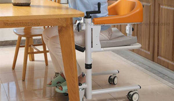 Sử dụng ghế bô vệ sinh đúng cách giúp nâng cao hiệu quả & đảm bảo an toàn