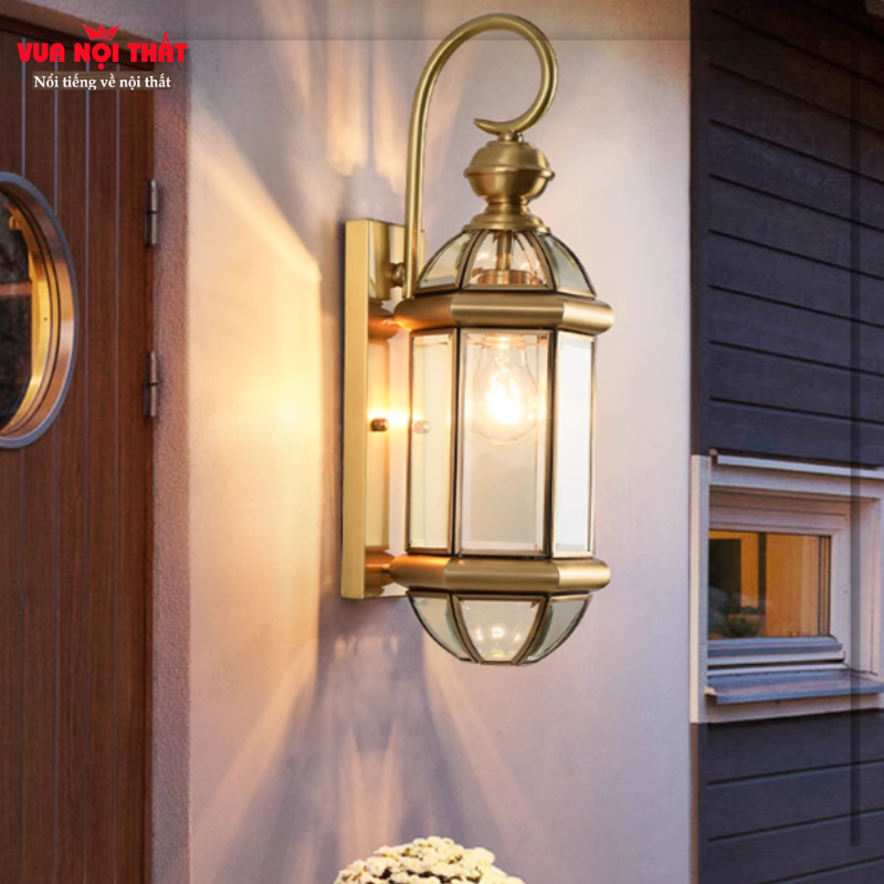 Đèn tường ngoài trời bằng đồng DTT70