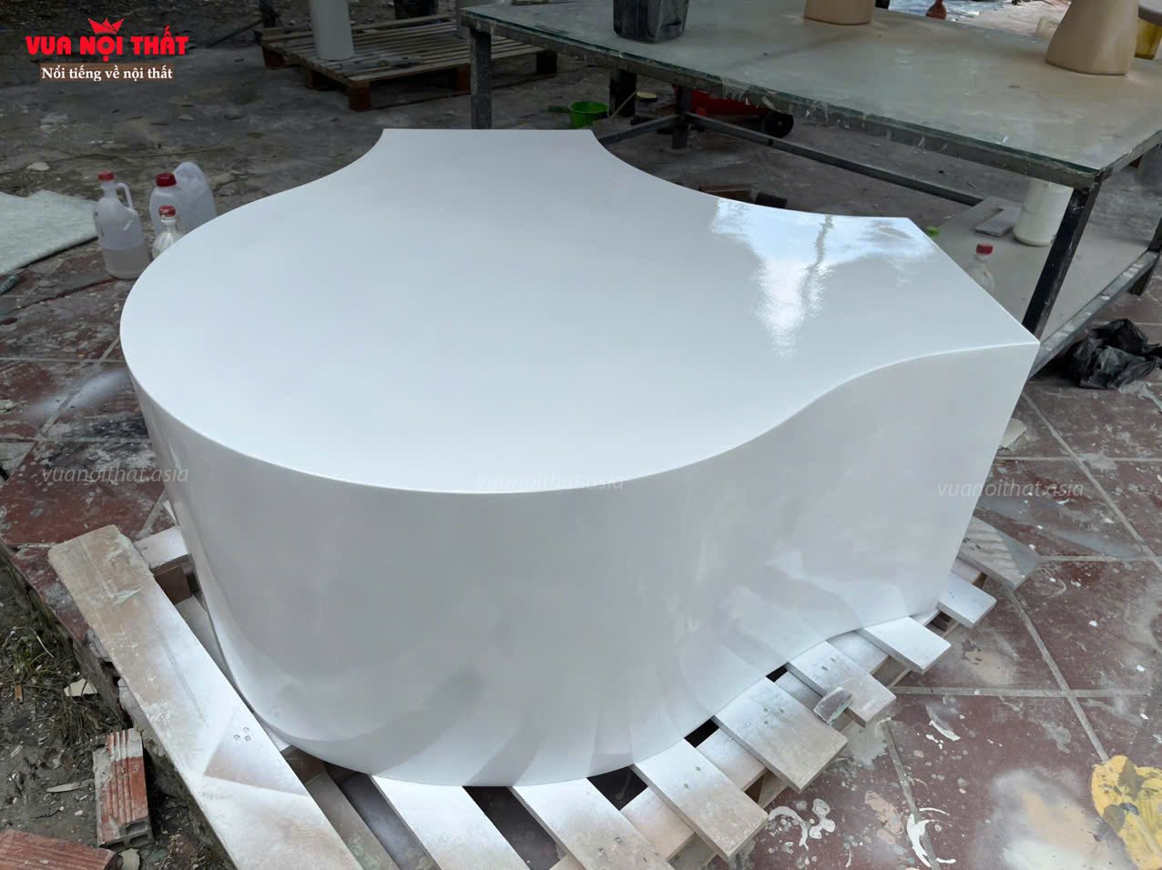 Ghế chờ composite màu trắng