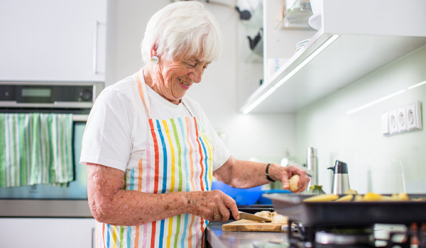 Bí quyết chọn nội thất cho người cao tuổi