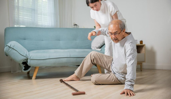 Khi lựa chọn nội thất cho người cao tuổi, cần đặt yếu tố an toàn & tiện lợi lên hàng đầu