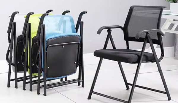 Ghế gấp văn phòng là loại ghế có thể gấp gọn khi không sử dụng