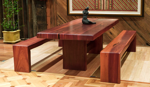 Nội thất từ gỗ Lim không chỉ đẹp, mà còn thể hiện đẳng cấp của gia chủ