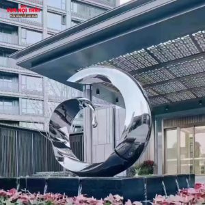 Tượng nghệ thuật ngoài trời cao cấp TTT160 có đa dạng kiểu dáng