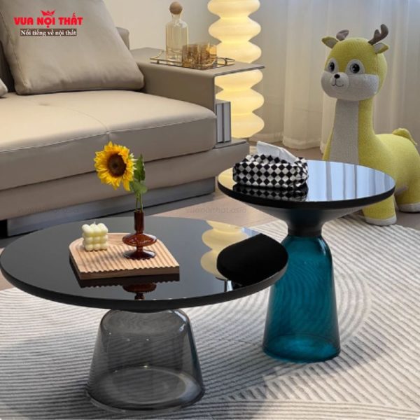 Bàn cạnh sofa mặt kính hiện đại nhập khẩu BSF107 với kiểu dáng sang trọng, chất liệu cao cấp