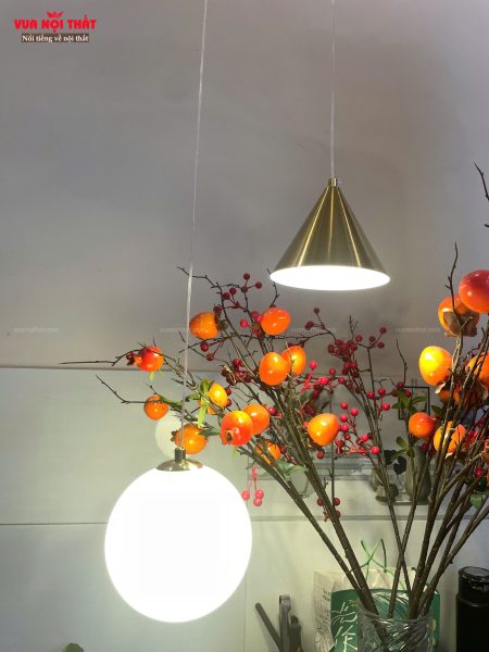 Đèn thả trần như một tác phẩm nghệ thuật nâng tầm giá trị thẩm mỹ cho không gian