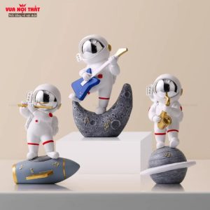 Bộ 5 tượng phi hành gia trang trí bàn tạo ấn tượng độc đáo cho không gian