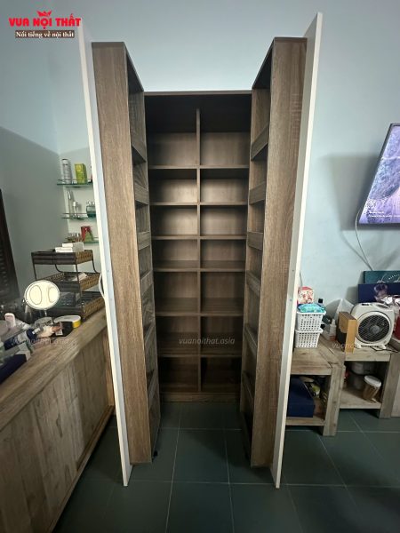 Tủ đồ khô nhà bếp với thiết kế tích hợp bánh xe trượt cao cấp nâng cánh cửa không bị xệ