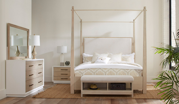 Giường Canopy là kiểu giường có 4 trụ cao ở 4 góc, được nối với nhau bằng khung phía trên