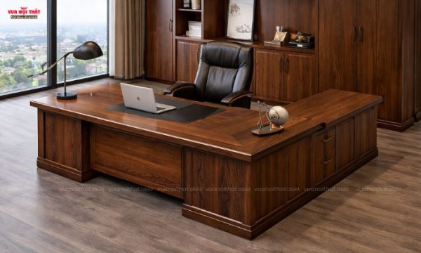 Bàn làm việc gỗ tự nhiên giúp không gian thêm ấm cúng, sang trọng hơn