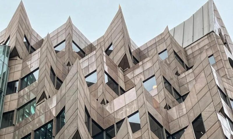 Phong cách Postmodern là gì?