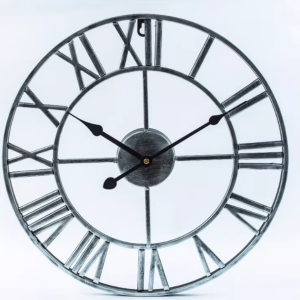 Đặc điểm nổi bật của đồng hồ số la mã bằng sắt giá rẻ DH17