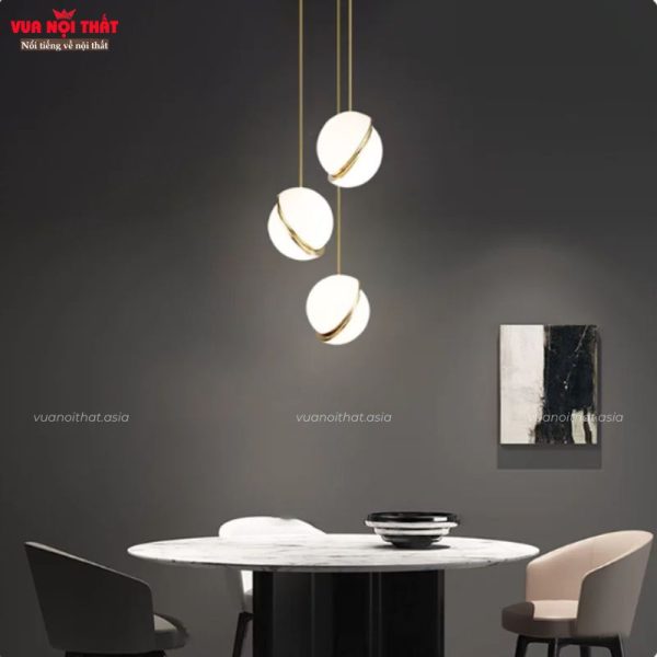 Đèn thả decor quả cầu thủy tinh DTT101 làm từ sắt rèn và acrylic