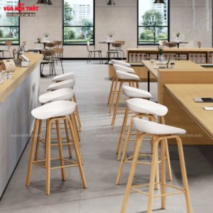 Ghế bar mặt nhựa với thiết kế độc đáo tạo điểm nhấn ấn tượng cho không gian