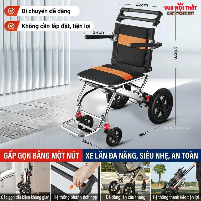 Xe lăn du lịch gấp gọn CSSK16 giúp người dùng di chuyển dễ dàng